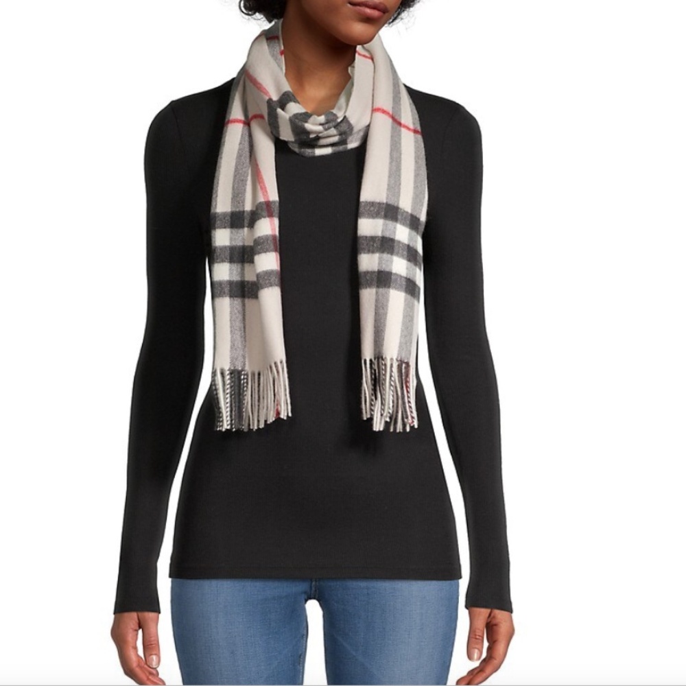 Burberry Giant Check Cashmere Scarf - Picture 9 of 10